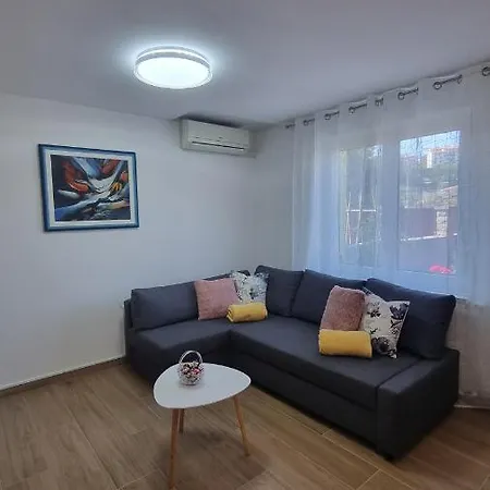 Harmony Apartment *